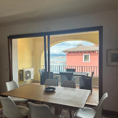 Claudia Apartment *