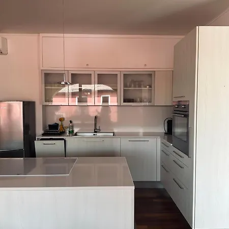 Claudia Apartmán Múggia